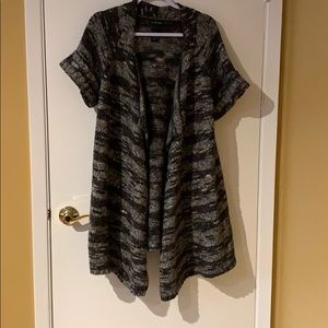 Lane Bryant short sleeve black & gray sweater coat